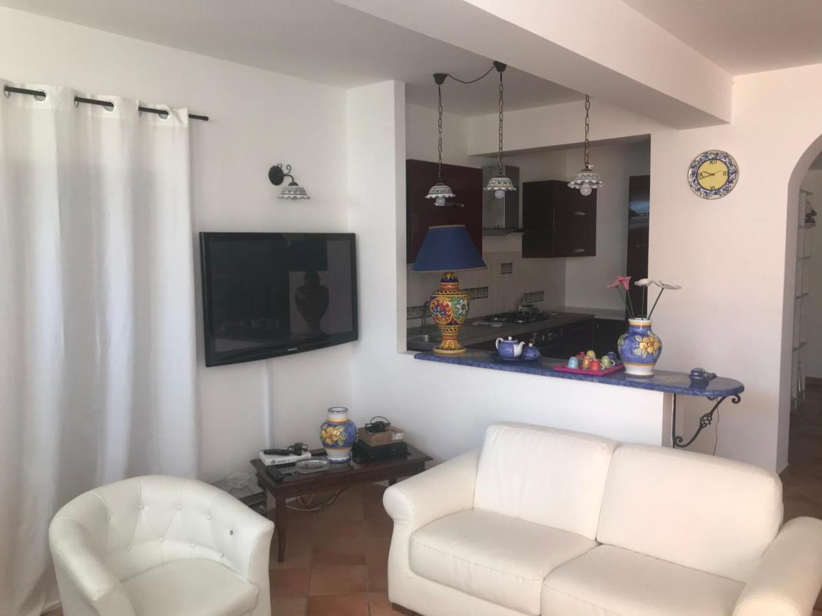 Villa Grace Патті Екстер'єр фото